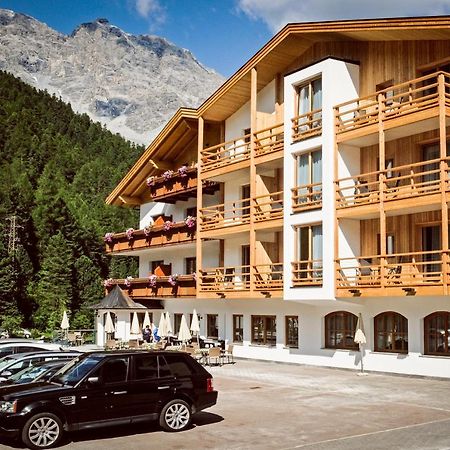 Hotel Gertraud ซอลดา ภายนอก รูปภาพ