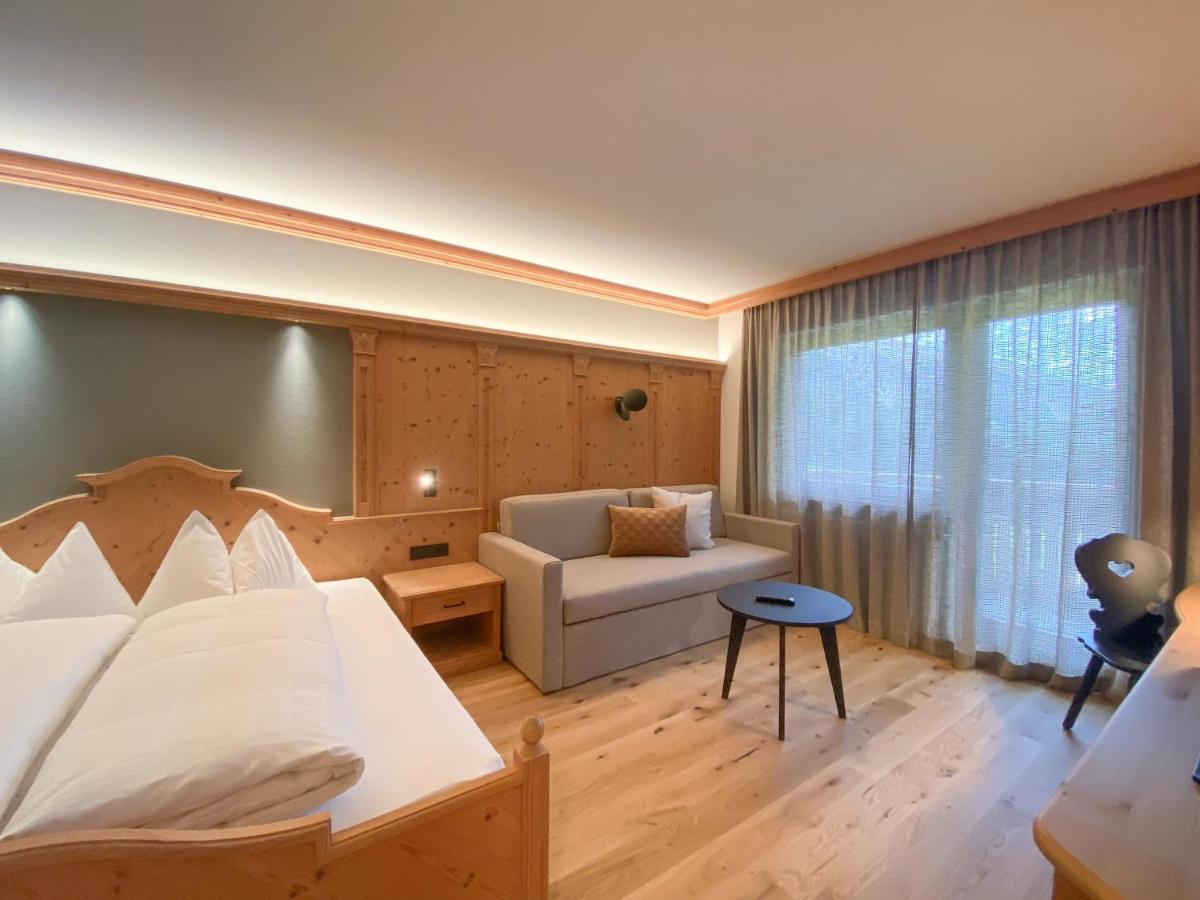 Hotel Gertraud ซอลดา ภายนอก รูปภาพ