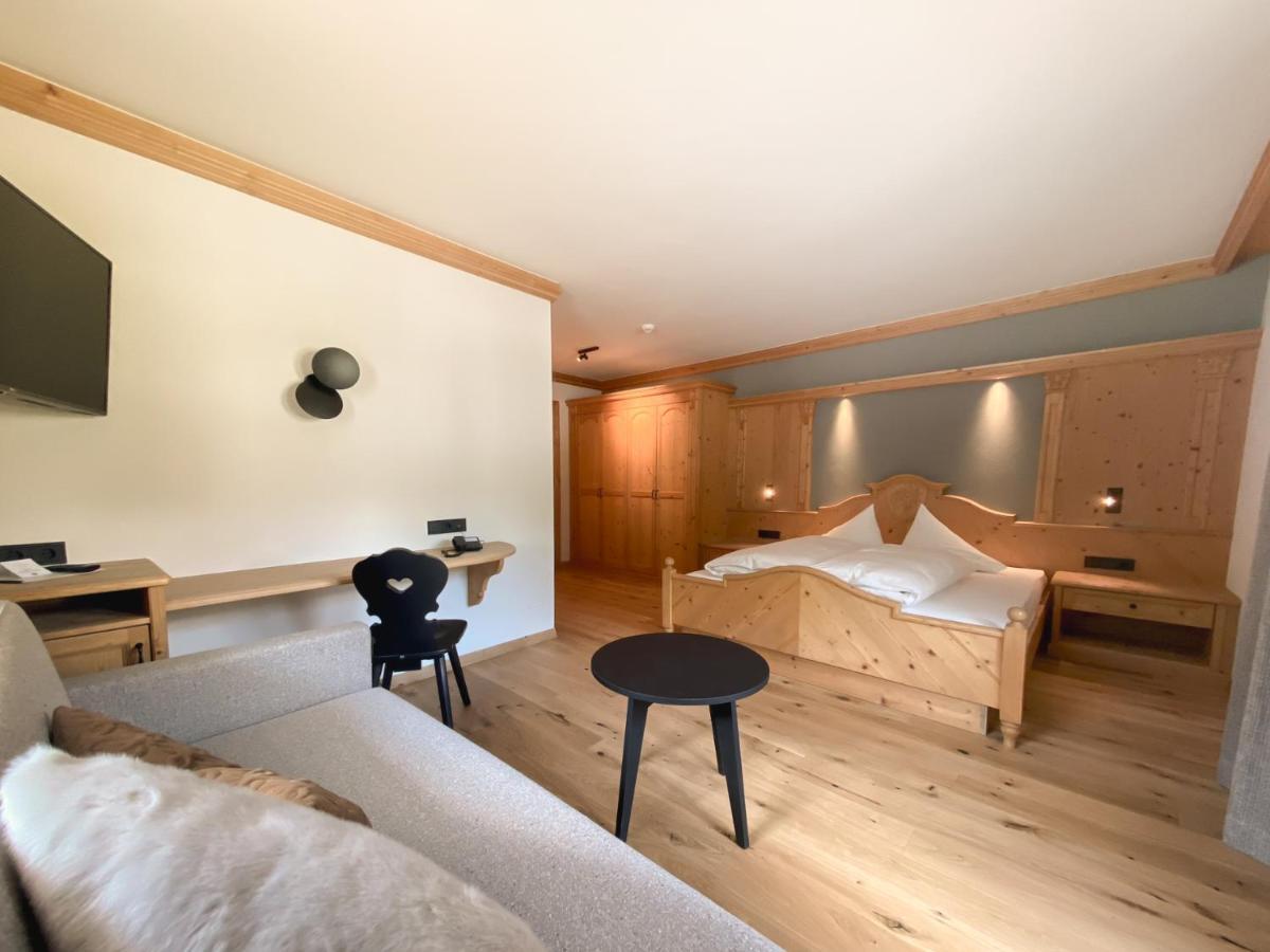 Hotel Gertraud ซอลดา ภายนอก รูปภาพ