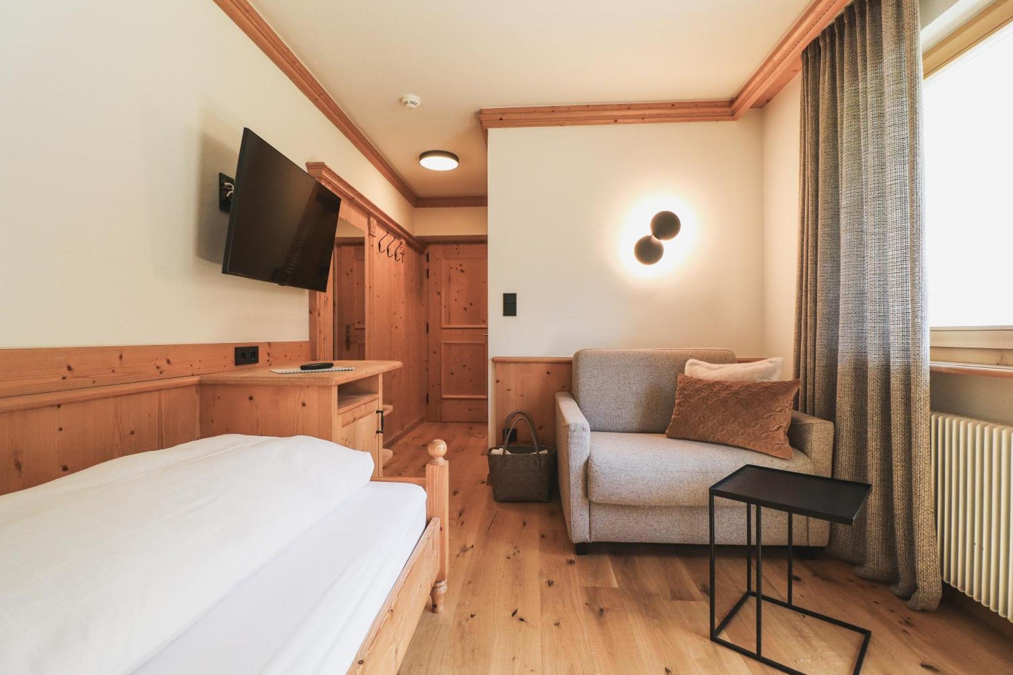 Hotel Gertraud ซอลดา ภายนอก รูปภาพ