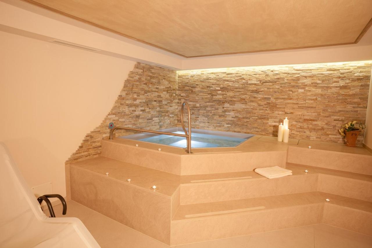 Hotel Gertraud ซอลดา ภายนอก รูปภาพ